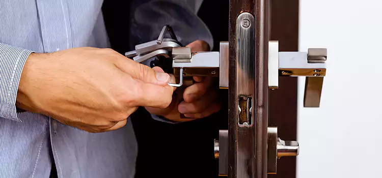 Commercial Door Lock Repair Merrick