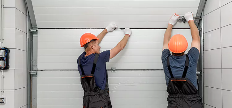 Choose Us for Your Garage Door Needs in Merrick