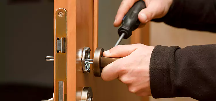 Semi Truck Locksmith Merrick